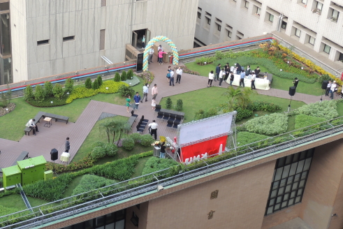 高雄醫學大學空中樂學園、食藥園屋頂綠化改善工程(公共建築景觀類)(環境圖)