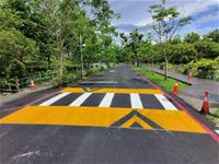 相關圖片：[圖7] 園區內道路整平。
