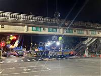 相關圖片：9 楠梓和平陸橋拆除過程